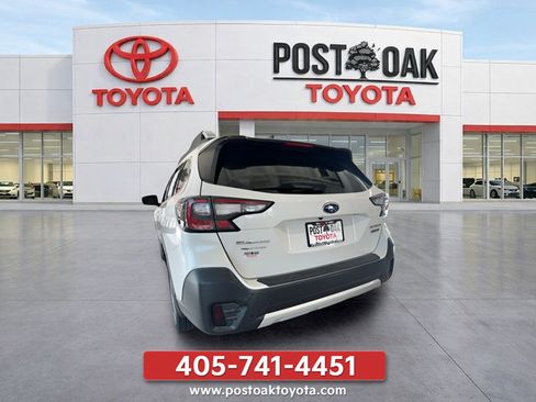 Used 2020 Subaru Outback Touring w/ Popular Package #2 AWD/4WD image 7
