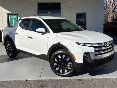 New 2026 Hyundai Santa Cruz SE image 1