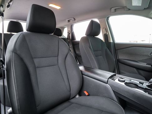 Used 2023 Nissan Rogue S image 13