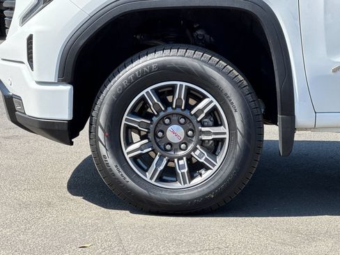 Used 2025 GMC Sierra 1500 AT4 AWD/4WD image 23