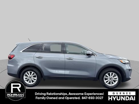 Used 2019 Kia Sorento L FWD image 10