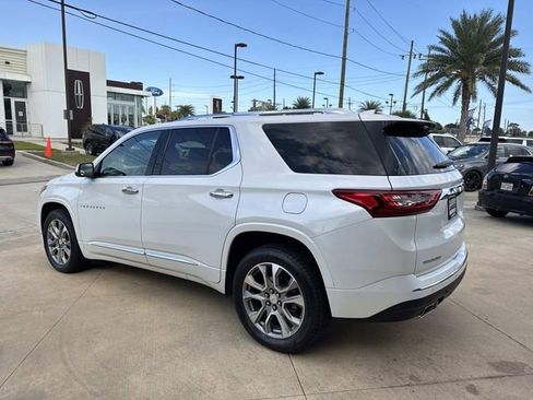 Used 2021 Chevrolet Traverse Premier image 6