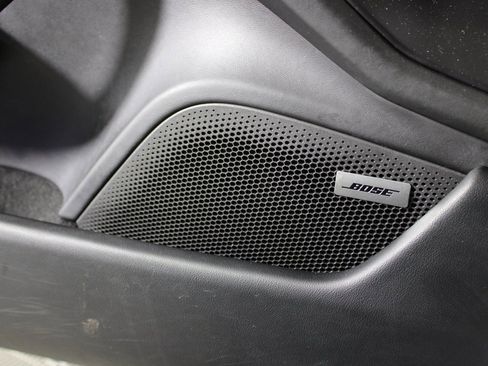 Used 2023 Porsche Taycan 4S image 16