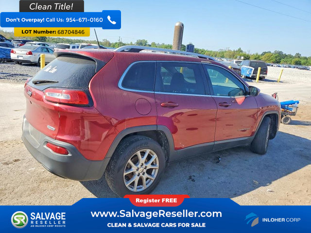 Used 2017 Jeep Cherokee Latitude FWD image 4