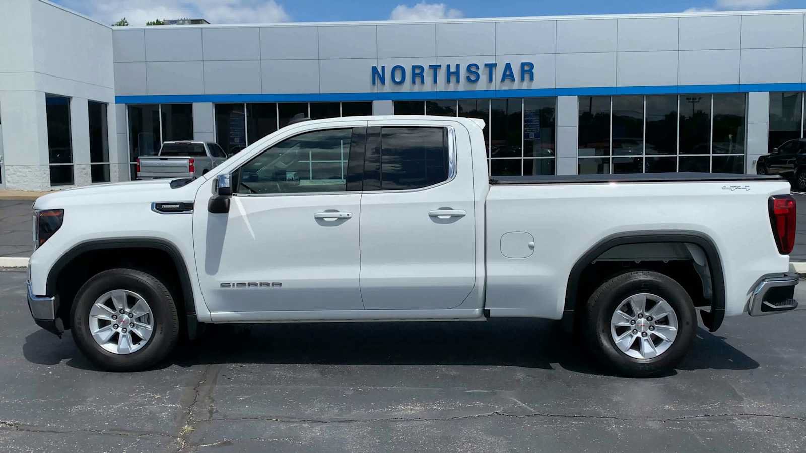 Certified 2024 GMC Sierra 1500 SLE AWD/4WD image 5