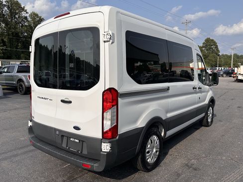Used 2017 Ford Transit 150 XL image 6