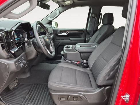 Used 2023 Chevrolet Silverado 1500 LT AWD/4WD image 22
