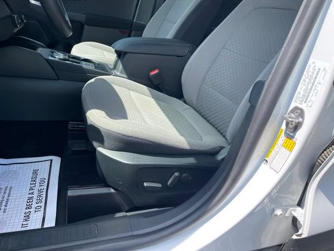 Used 2020 Ford Escape SE AWD/4WD image 8