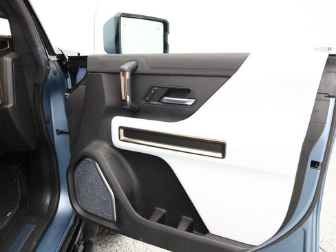 Used 2024 GMC Hummer EV 3X w/ Omega Edition image 22