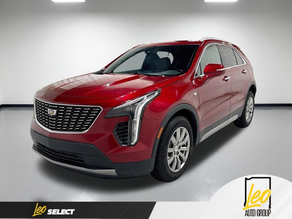 Used 2021 Cadillac XT4 Premium Luxury AWD/4WD image 1