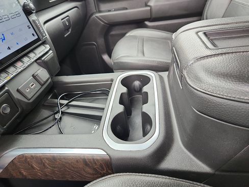 Used 2022 Chevrolet Silverado 1500 Custom Trail Boss w/ Safety Confidence Package AWD/4WD image 20