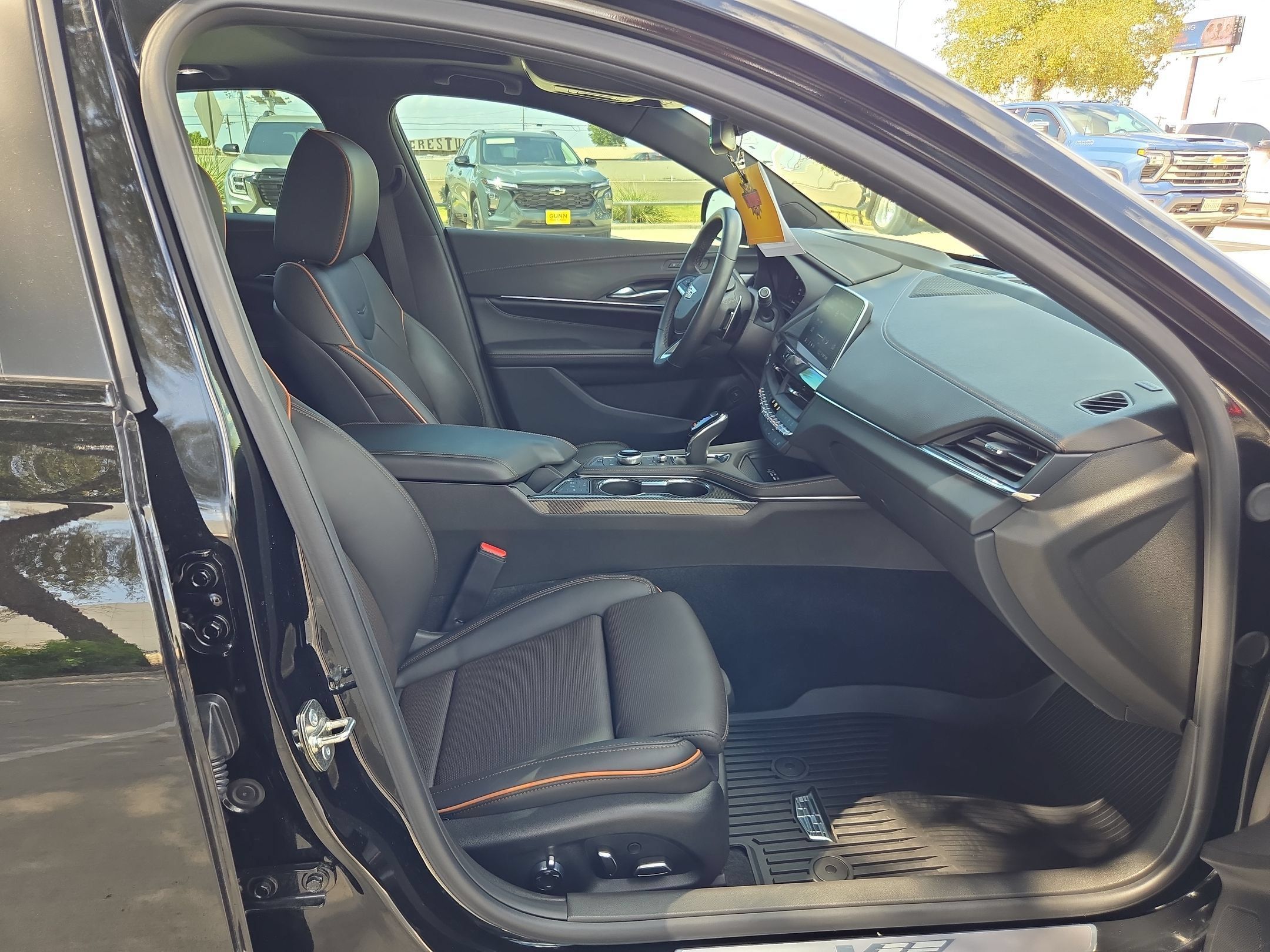 Certified 2026 Cadillac CT4 V w/ Technology Package AWD/4WD image 25