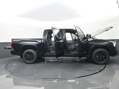 New 2026 Toyota Tundra Platinum w/ TRD Off-Road Package image 32