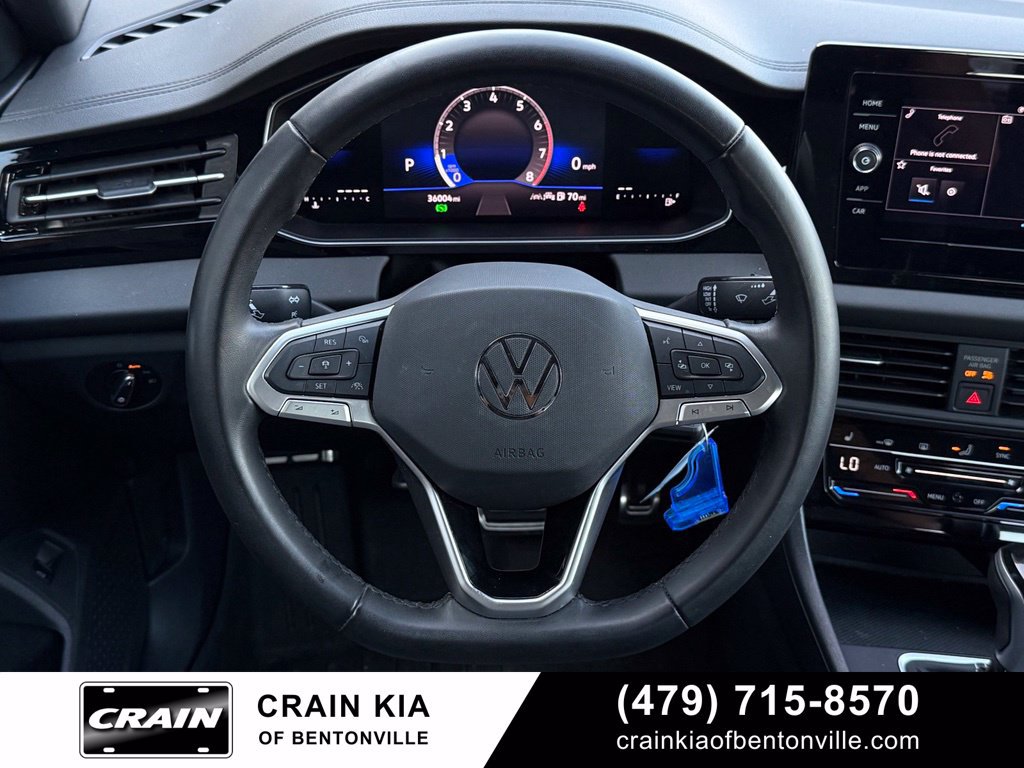 Used 2025 Volkswagen Jetta Sport FWD image 13
