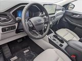 New 2024 Ford Escape SE image 3