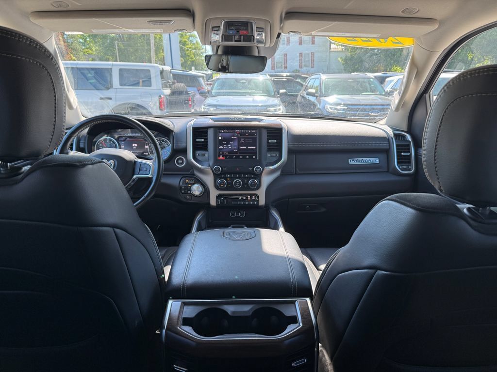 Used 2022 RAM 1500 Laramie AWD/4WD image 25