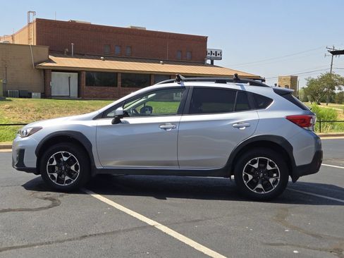 Used 2019 Subaru Crosstrek 2.0i Premium AWD/4WD image 4