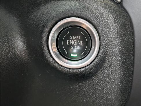 Used 2023 GMC Sierra 2500 Denali w/ Technology Package AWD/4WD image 29