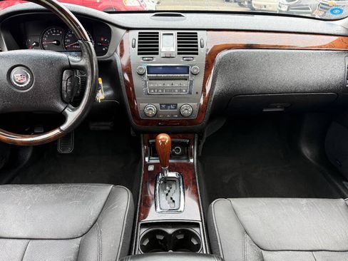 Used 2009 Cadillac DTS w/1SD image 21