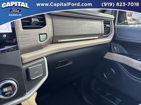 Certified 2024 Ford Expedition Max Limited image 27