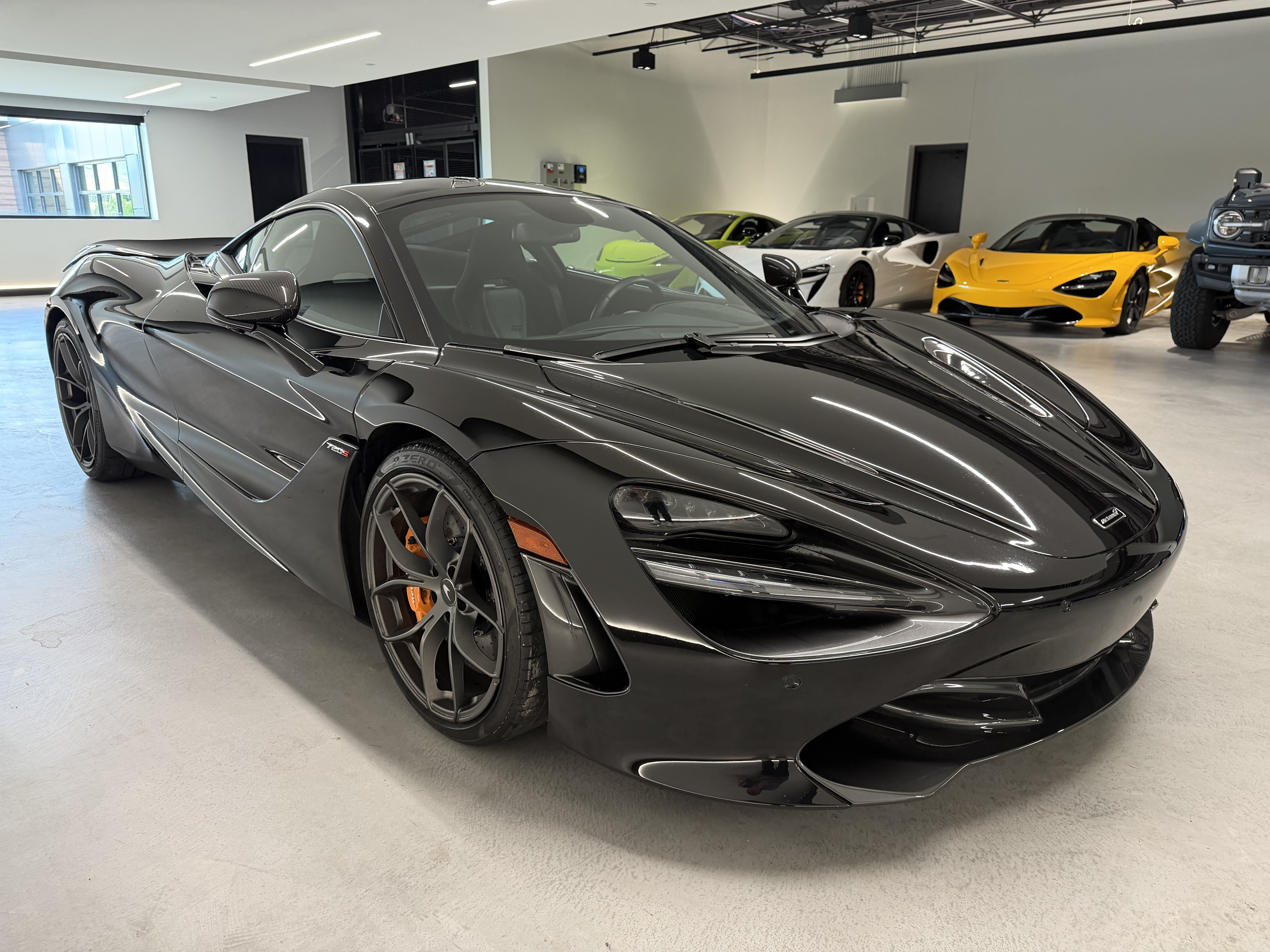Used 2020 McLaren 720S Performance RWD image 6