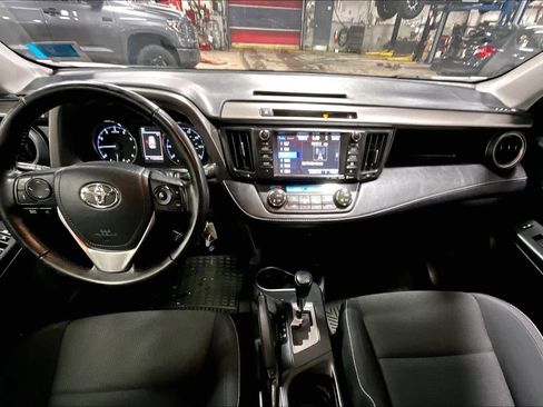 Used 2016 Toyota RAV4 XLE image 14
