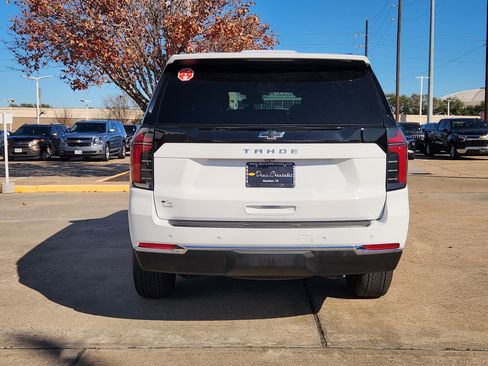 Certified 2025 Chevrolet Tahoe LS image 7