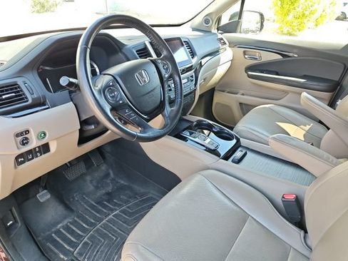 Used 2016 Honda Pilot Elite image 5