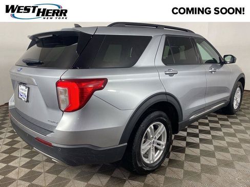 Used 2024 Ford Explorer XLT w/ Equipment Group 202A AWD/4WD image 24