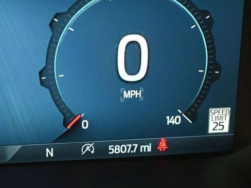 Used 2025 Ford F150 Raptor AWD/4WD image 4
