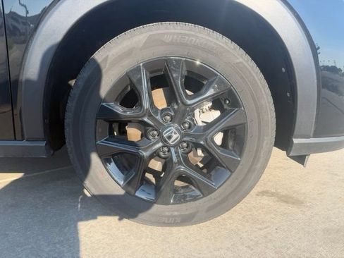 Used 2025 Honda HR-V Sport image 31