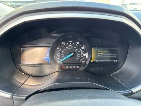 Used 2017 Ford Edge SEL w/ Equipment Group 201A AWD/4WD image 13