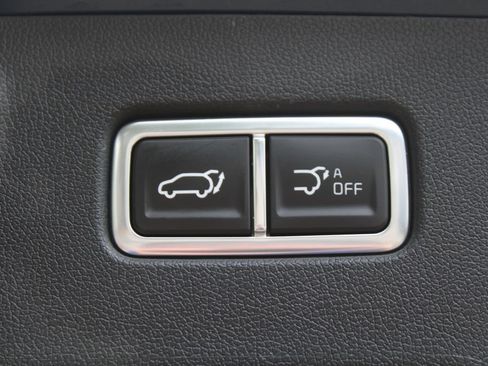 Used 2024 Kia Sorento SX FWD image 12