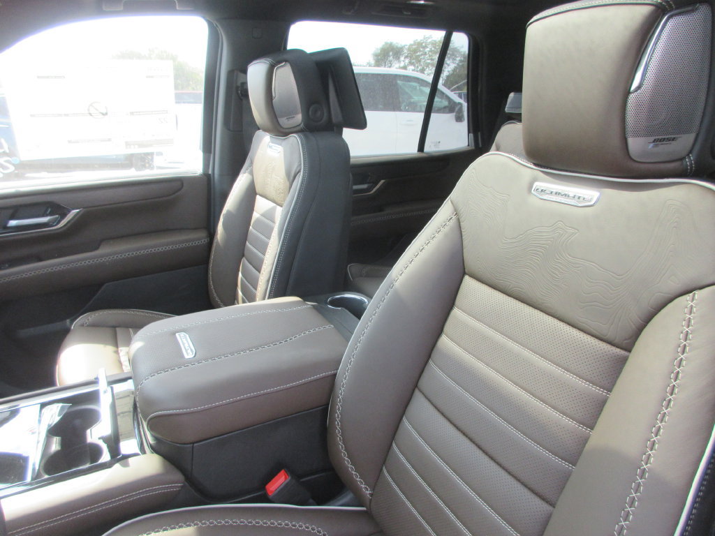 New 2027 GMC Yukon Denali Ultimate AWD/4WD image 11