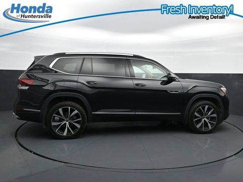 Used 2024 Volkswagen Atlas SEL Premium R-Line AWD/4WD image 11