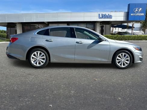 Used 2024 Chevrolet Malibu LT FWD image 9