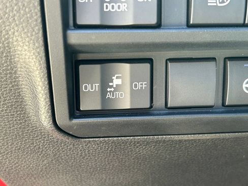 Used 2022 Toyota Tundra 1794 Edition AWD/4WD image 30