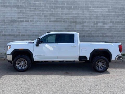 Used 2021 GMC Sierra 3500 SLE w/ Remote Start Package AWD/4WD image 8