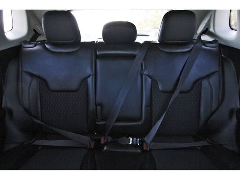 Used 2020 Jeep Compass Latitude image 14