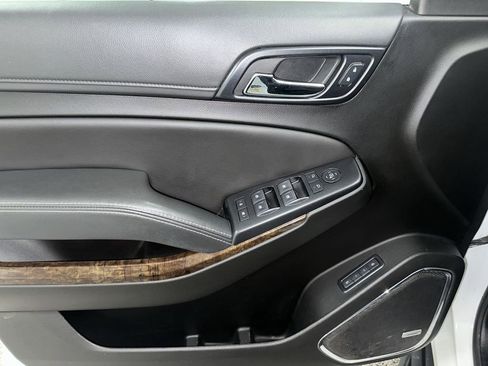 Used 2019 Chevrolet Tahoe LT AWD/4WD image 11