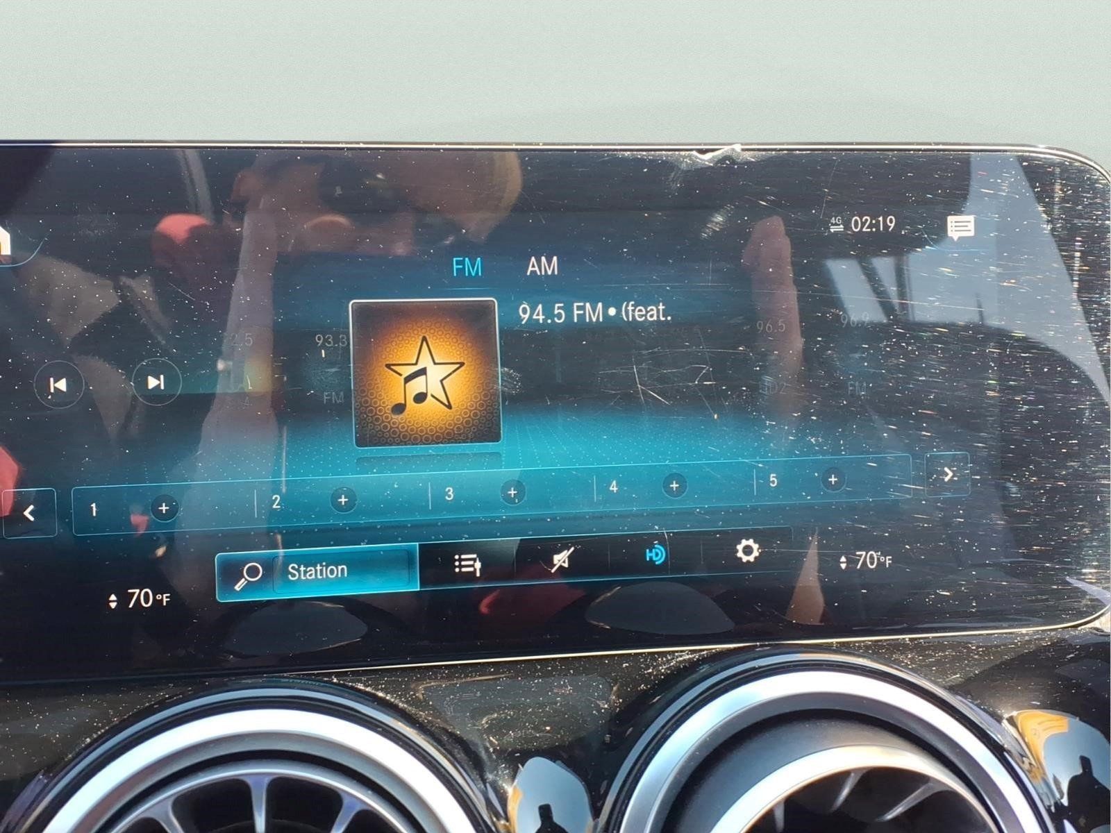 Certified 2022 Mercedes-Benz GLB 250 4MATIC image 27