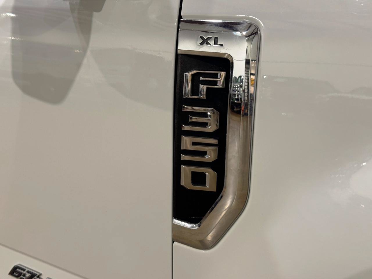 Used 2019 Ford F350 XL w/ XL Value Package AWD/4WD image 5