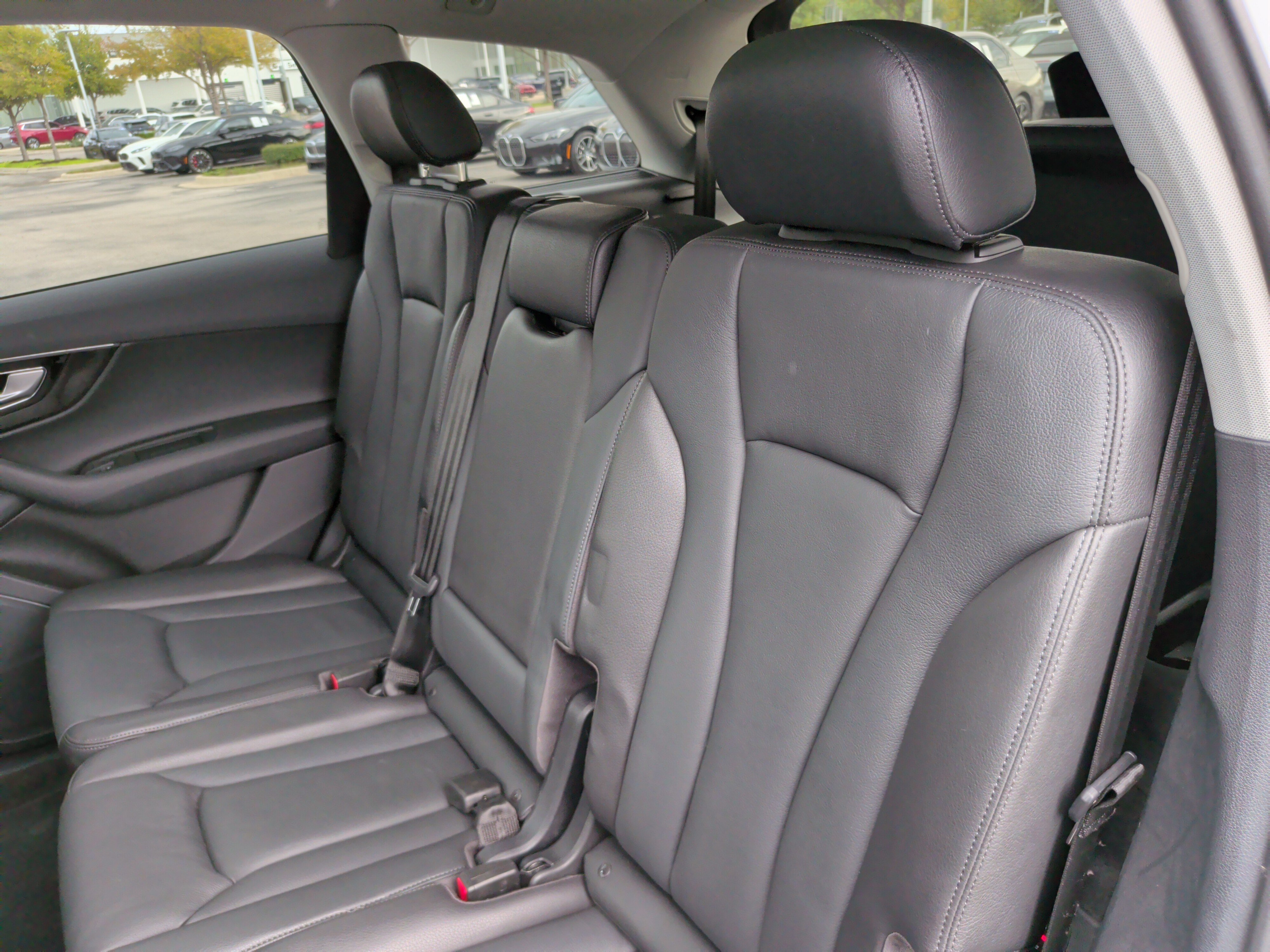 Used 2019 Audi Q7 3.0T Premium AWD/4WD image 37