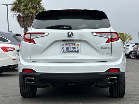 Certified 2023 Acura RDX w/ Technology Package image 5