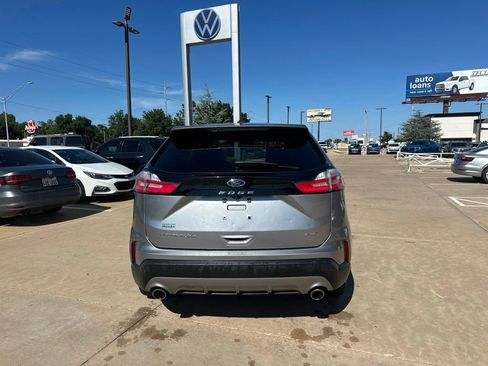 Used 2022 Ford Edge Titanium AWD/4WD image 6