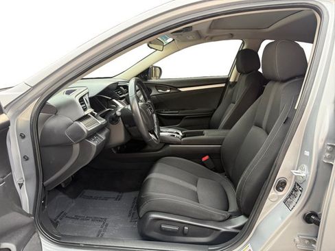 Used 2019 Honda Civic EX image 10