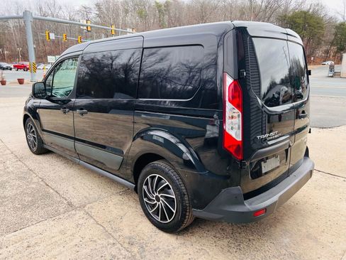 Used 2017 Ford Transit Connect XLT image 9