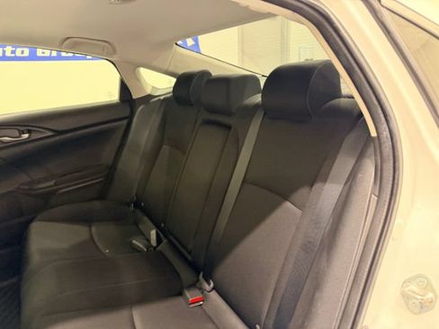 Used 2018 Honda Civic EX image 17