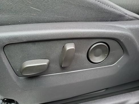 Used 2025 Chevrolet Silverado 1500 RST RWD image 13