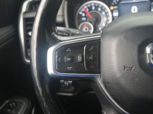 Used 2019 RAM 1500 Laramie image 15